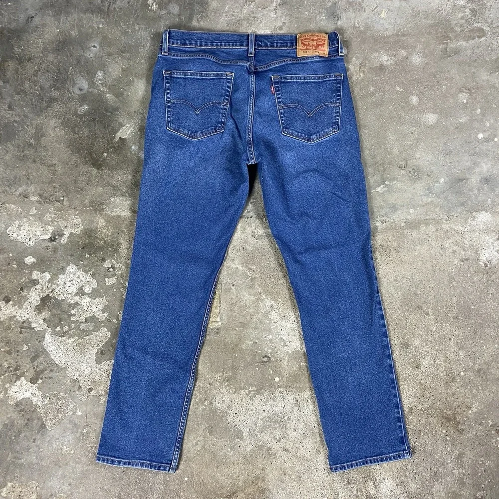 Levi's‎ 511 Jeans Size 36x32 Blue Medium Wash Denim Slim Straight Fit Casual